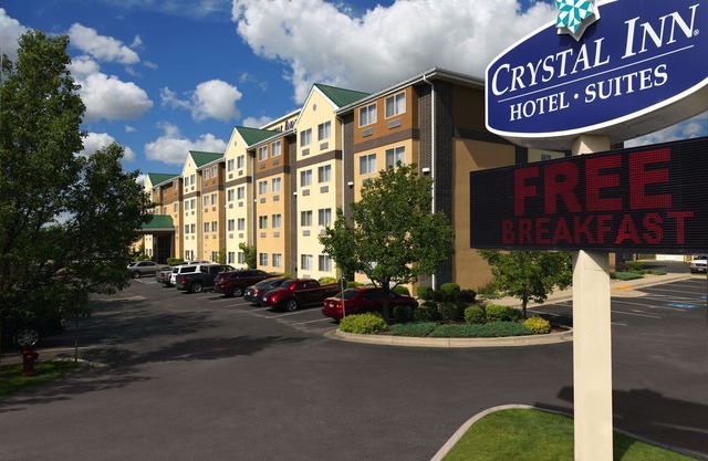 Crystal Inn Hotel & Suites - Midvalley Murray
