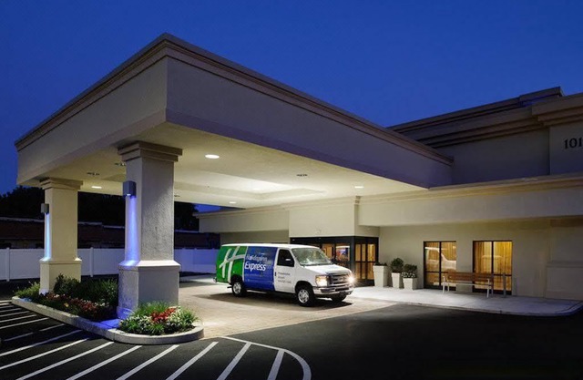 Holiday Inn Express Philadelphia Airport, an Ihg Hotel