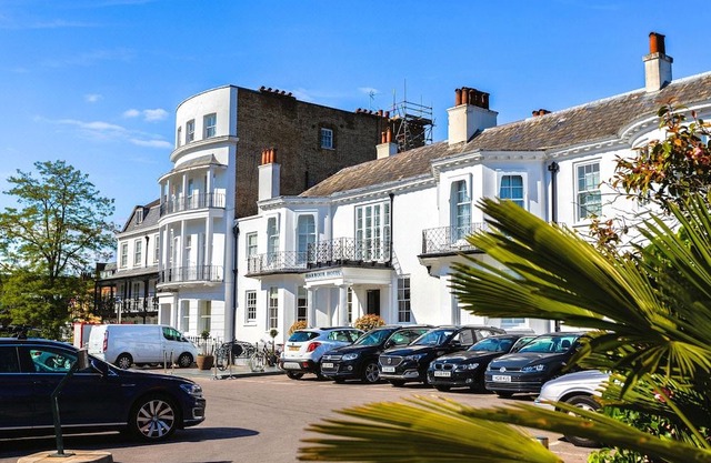 Richmond Harbour Hotel & Spa
