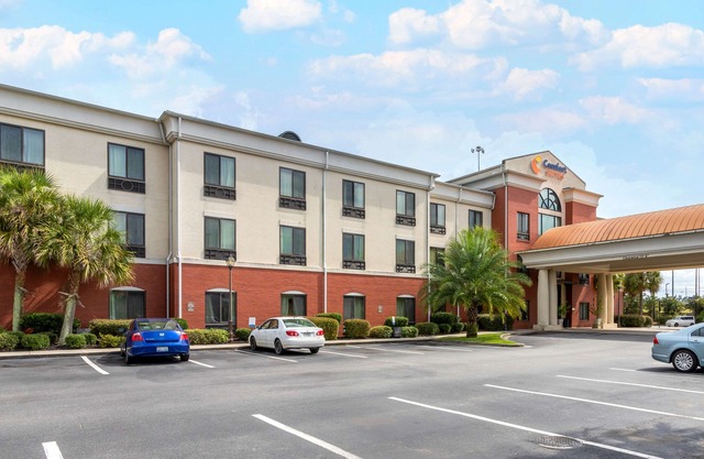 Comfort Suites Savannah North