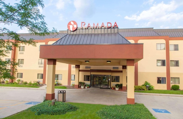 Ramada by Wyndham Bolingbrook
