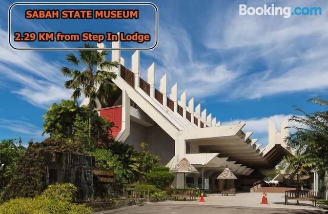 Step-in Lodge