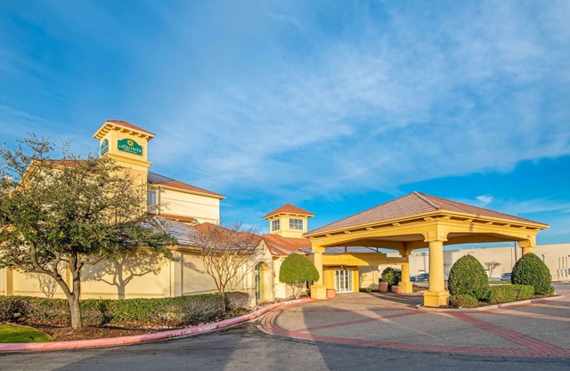 La Quinta by Wyndham Sherman