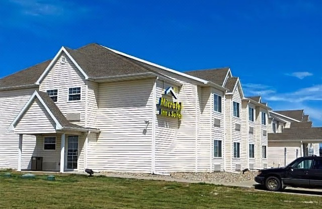 Microtel Inn & Suites by Wyndham Colfax