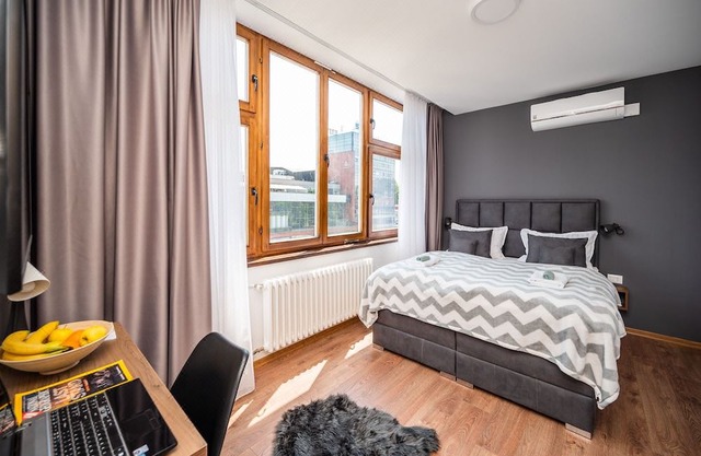 Modern and Bright Studio - Main Street