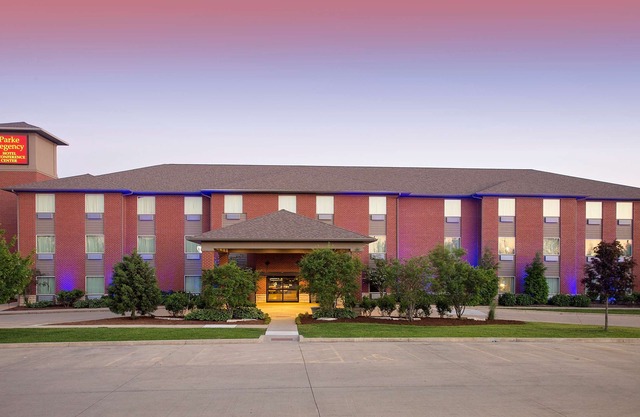Parke Regency Hotel & Conf Ctr., BW Signature Collection
