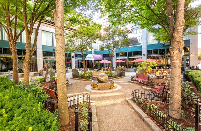 Hotel Providence