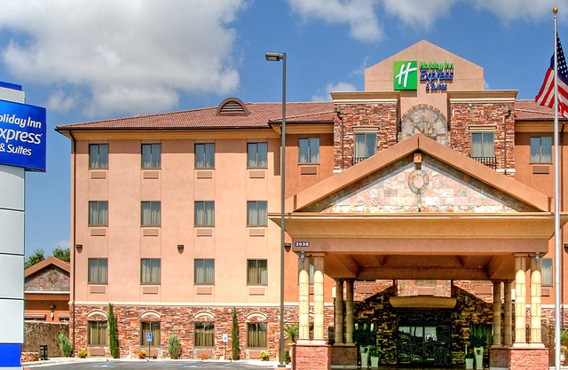Holiday Inn Express Hotel & Suites Las Cruces, an IHG Hotel