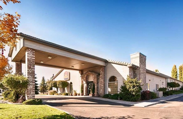 Rory & Ryan Inn