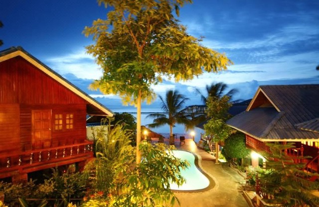 Tharathip Resort Koh Phangan(SHA Plus+)