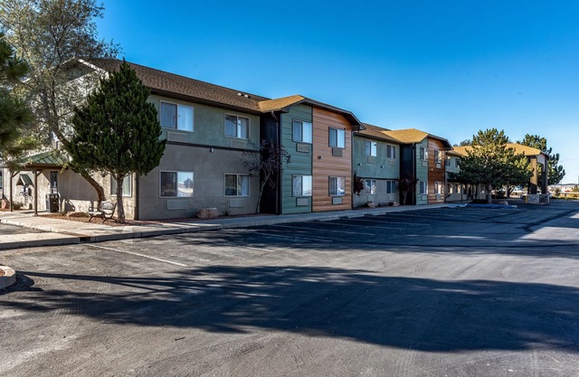 Quality Inn & Suites West
