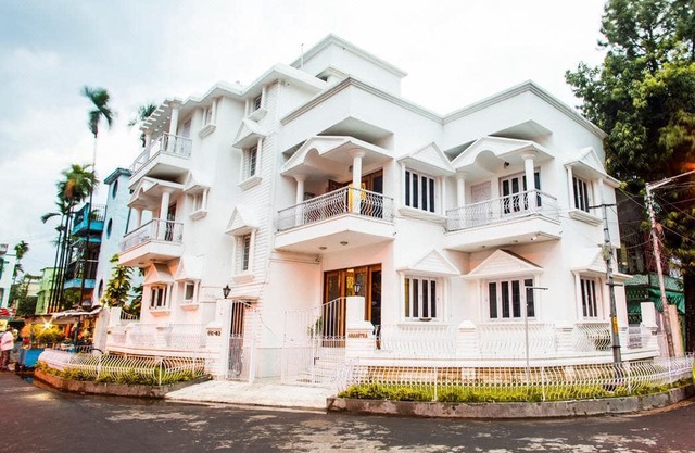 Anamitra Guest House