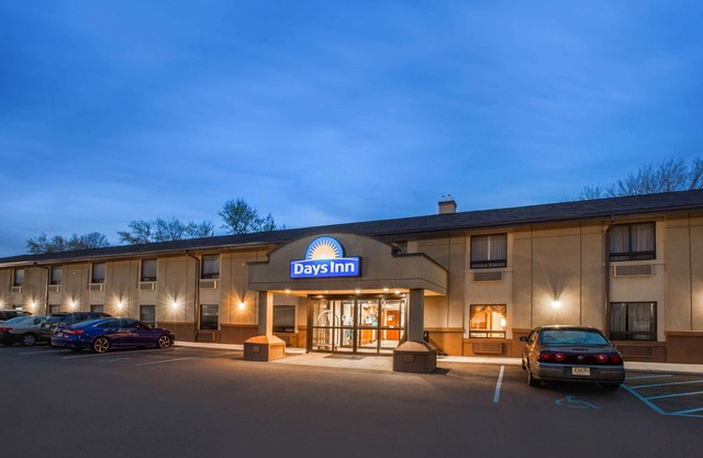 Days Inn by Wyndham Iselin / Woodbridge