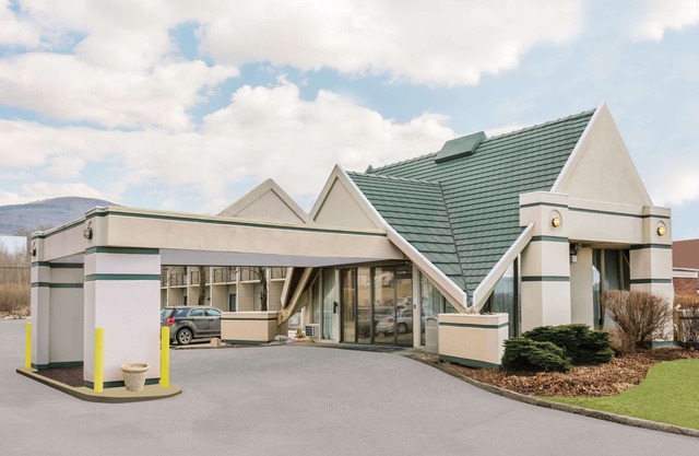 Days Inn by Wyndham Rutland/Killington Area