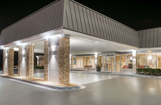 Clarion Inn Dayton Airport