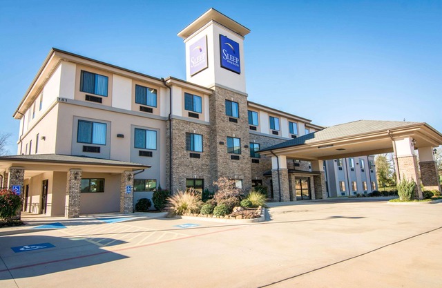 Sleep Inn and Suites Center
