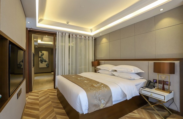 Sweetome Vacation Rentals (Wuhan Optics Valley Technology Exhibition Center)