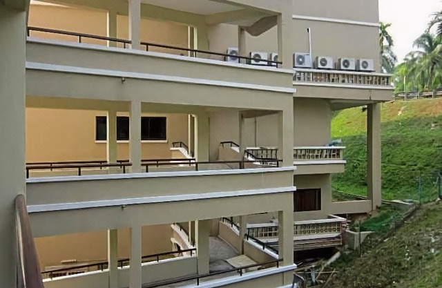 Paradise Lagoon Apartment