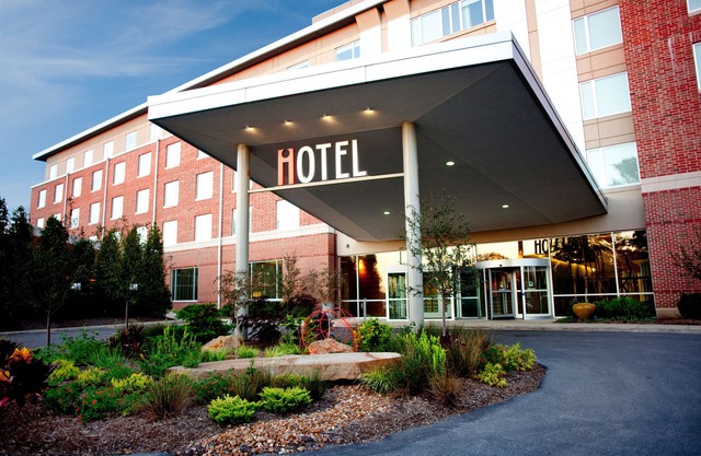 I Hotel and Conference Center - Champaign
