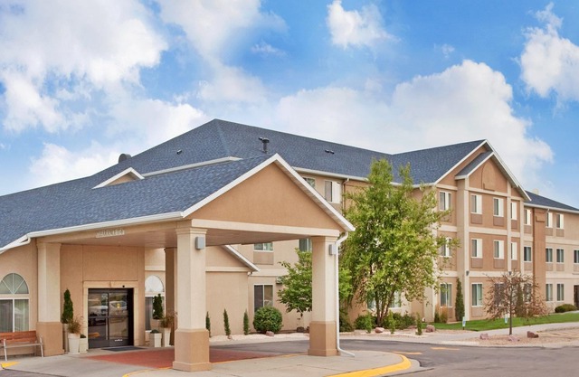 Holiday Inn Express Hotel & Suites Beatrice, an IHG Hotel