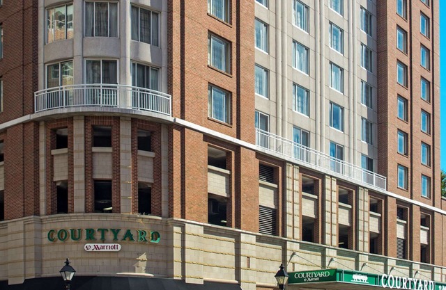 Courtyard by Marriott Baltimore Downtown/Inner Harbor