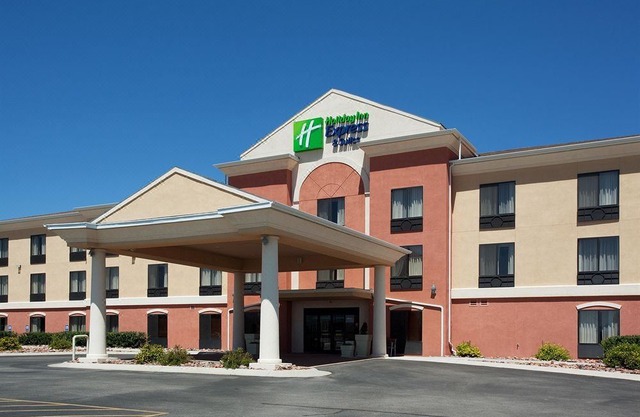 Holiday Inn Express & Suites Douglas, an Ihg Hotel