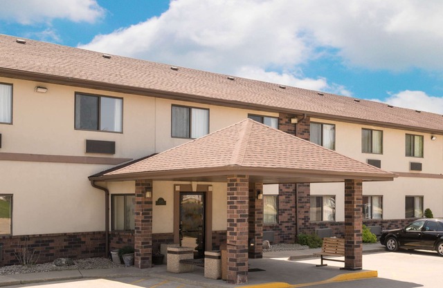 Days Inn by Wyndham Mankato