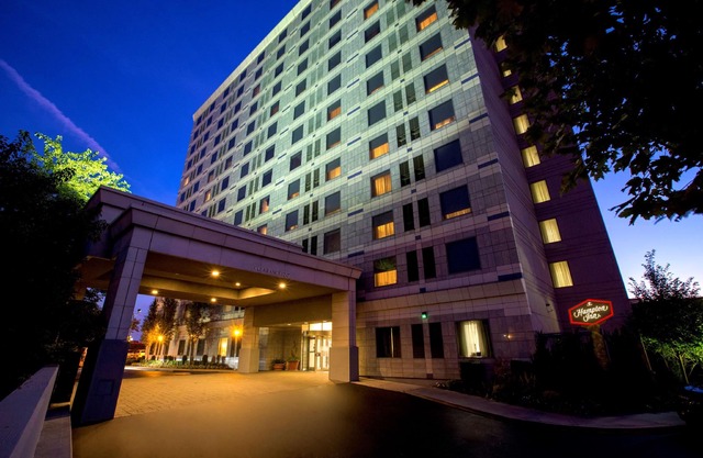 Hampton Inn NY-JFK