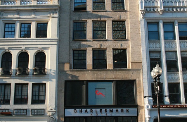 Charlesmark Hotel