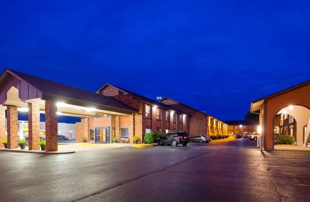 Best Western Falcon Plaza