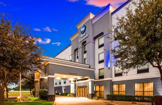 Best Western Red River Inn