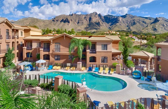 Embassy Suites Tucson - Paloma Village