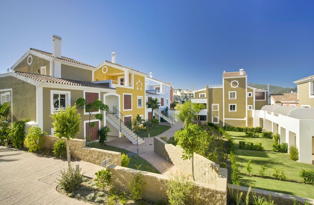 Cortijo del Mar Resort