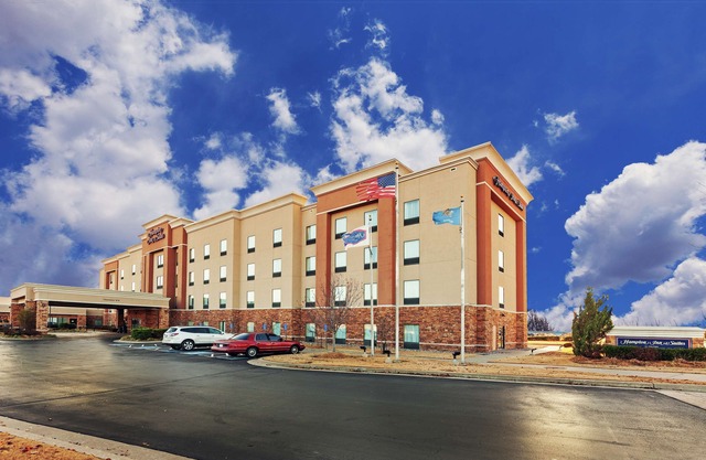 Hampton Inn & Suites Owasso
