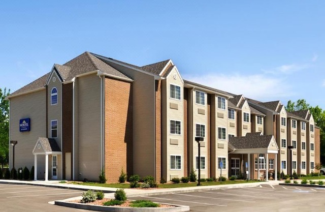 Microtel Inn & Suites Bath