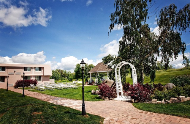 Best Western Plus Mariposa Inn & Conference Centre