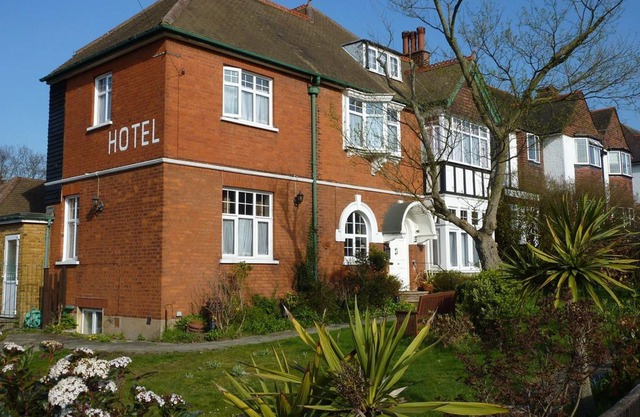 Glendevon House Hotel