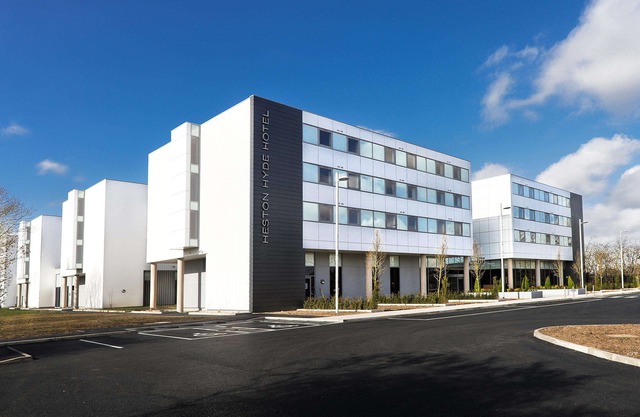 Heston Hyde Hotel