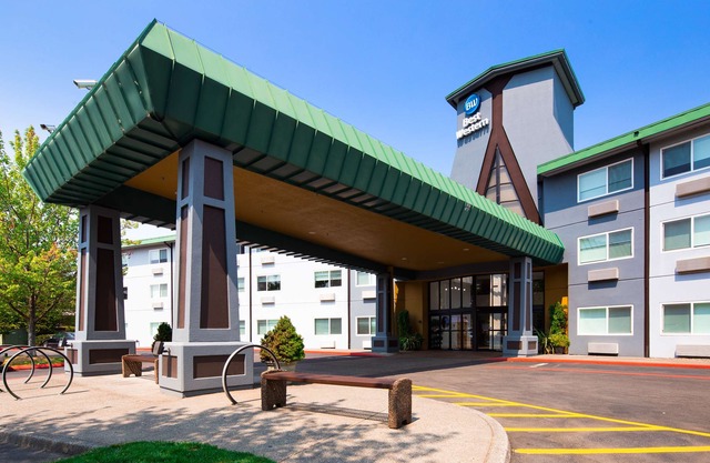 Best Western Inn at The Meadows