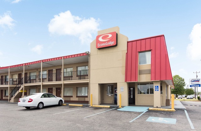 Econo Lodge Town Center
