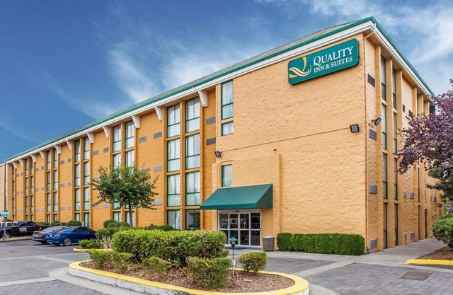 Quality Inn & Suites Everett