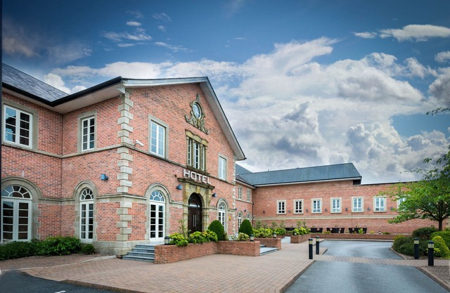 Cavan Crystal Hotel