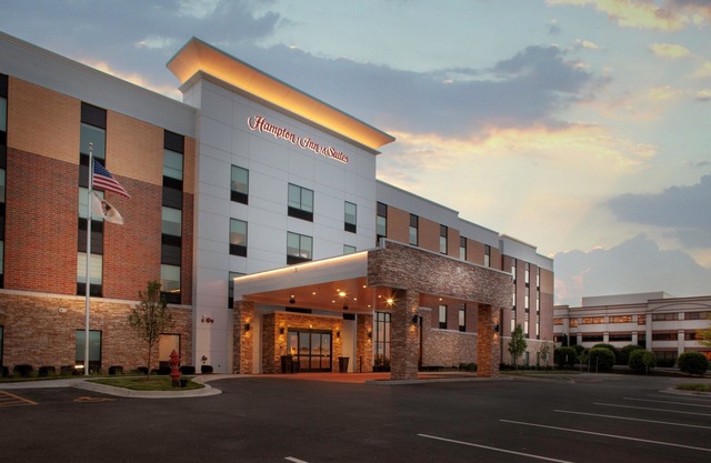 Hampton Inn & Suites Chicago-Burr Ridge