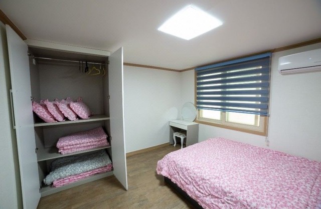 Tongyeong Se-An Residence Bed and Breakfast