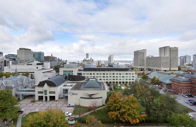Ottawa Embassy Hotel & Suites