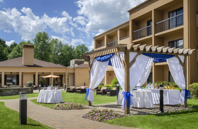 Courtyard by Marriott Boston Andover