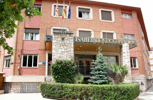 Hotel Isabel de Segura