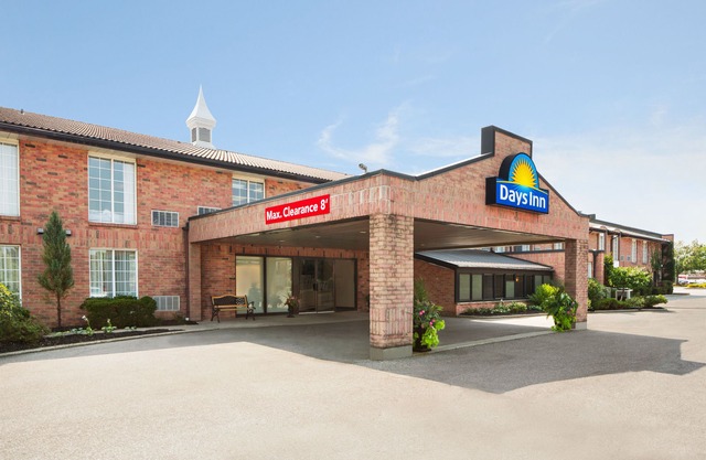 Days Inn by Wyndham Brantford