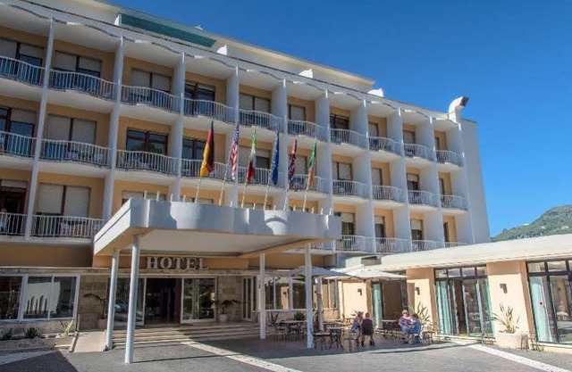 Grand Hotel Moon Valley