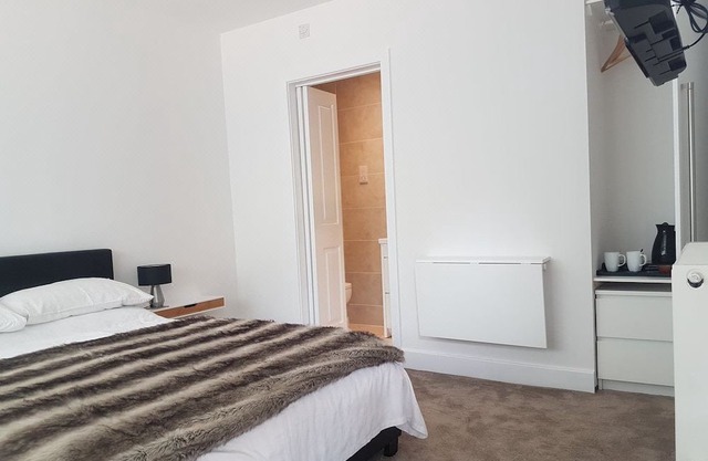 Apple Tree Place B&B